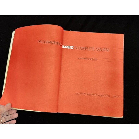 1980’s Commodore 64 Floppy Disk Programming In Basic Book 1982 - Picture 4 of 10